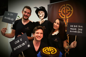 MoonScape © MoonScape MoonScape © MoonScape